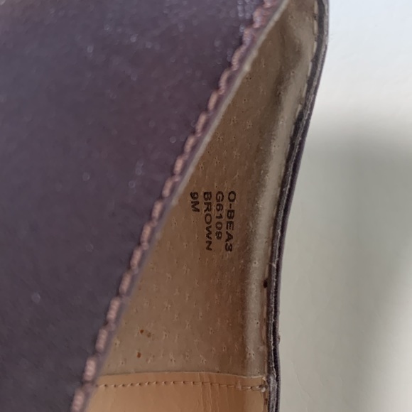 Oscar de la Renta Platform Brown Leather Pumps - Picture 14 of 14